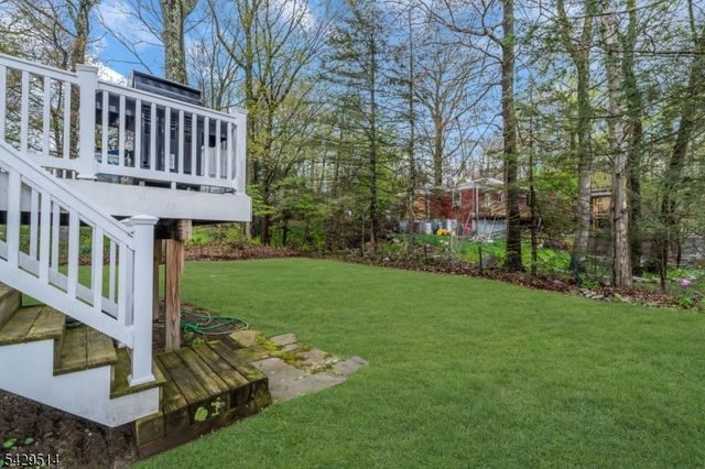 140 Papscoe Rd, West Milford Twp., NJ 07421