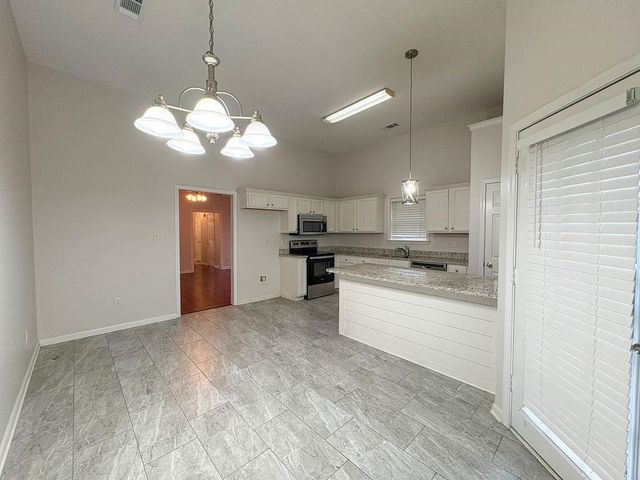7465 DALWHINNIE TRL, Cordova, TN 38018