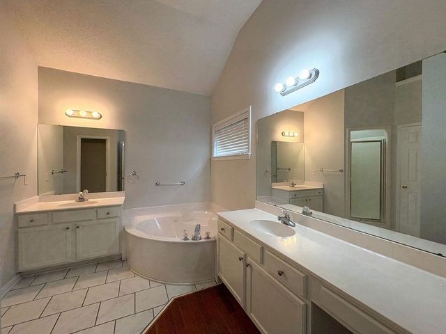 7465 DALWHINNIE TRL, Cordova, TN 38018