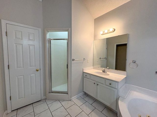 7465 DALWHINNIE TRL, Cordova, TN 38018
