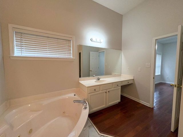 7465 DALWHINNIE TRL, Cordova, TN 38018