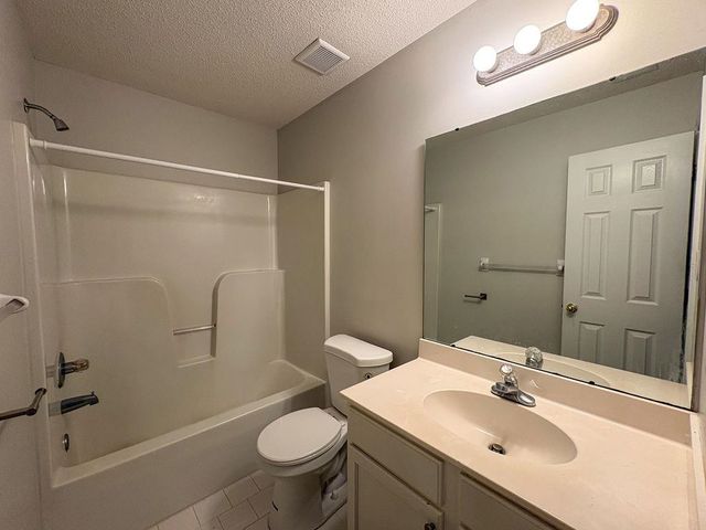 7465 DALWHINNIE TRL, Cordova, TN 38018