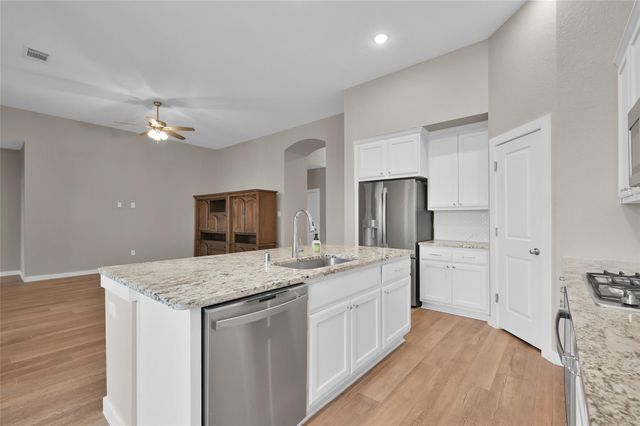 14960 Scarlet Branch Drive, Conroe, TX 77302