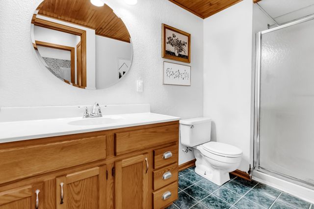 4609 Heather Way N, Oakdale, MN 55128