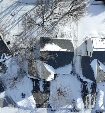 4609 Heather Way N, Oakdale, MN 55128