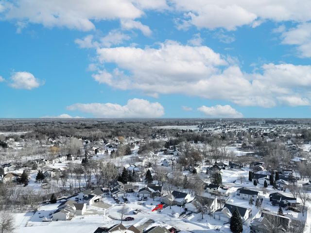 4609 Heather Way N, Oakdale, MN 55128