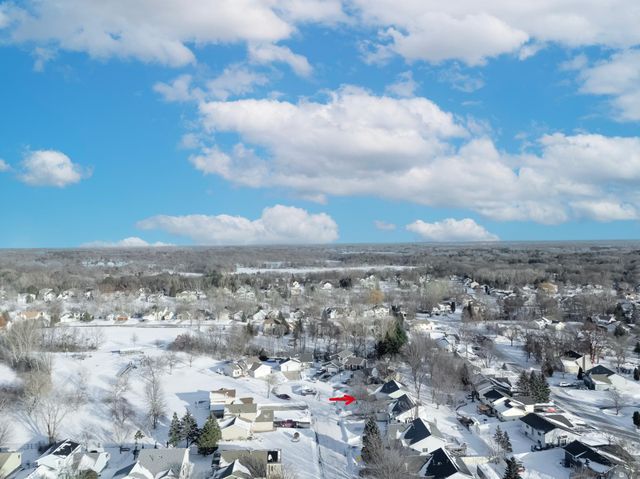 4609 Heather Way N, Oakdale, MN 55128