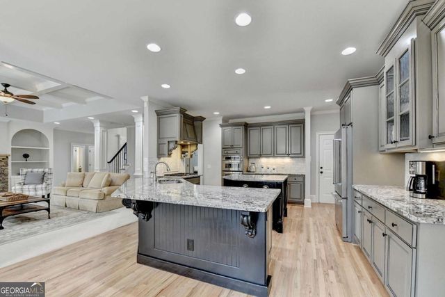 8055 Brixton Place, Suwanee, GA 30024