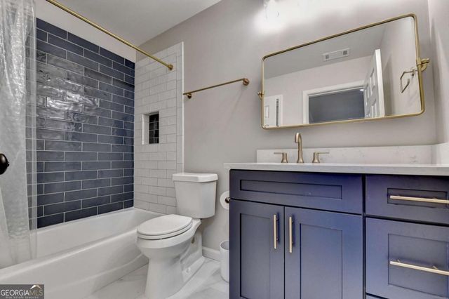 8055 Brixton Place, Suwanee, GA 30024