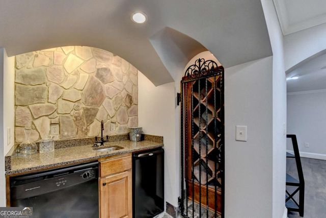 8055 Brixton Place, Suwanee, GA 30024