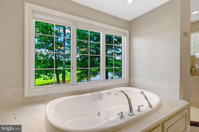 6700 NORVIEW CT, Springfield, VA 22152