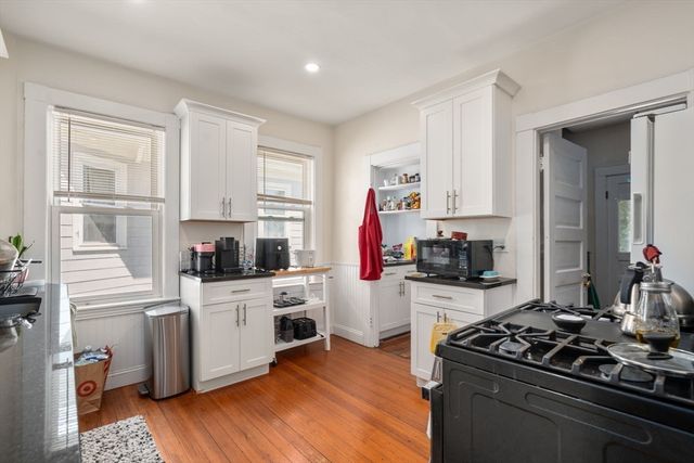 124-126 Brooks St, Boston, MA 02135