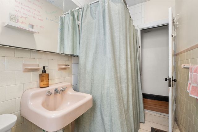 124-126 Brooks St, Boston, MA 02135