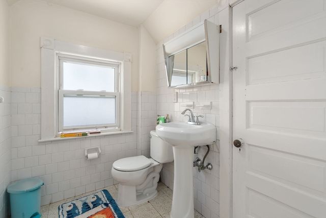 124-126 Brooks St, Boston, MA 02135