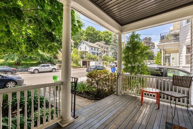 124-126 Brooks St, Boston, MA 02135