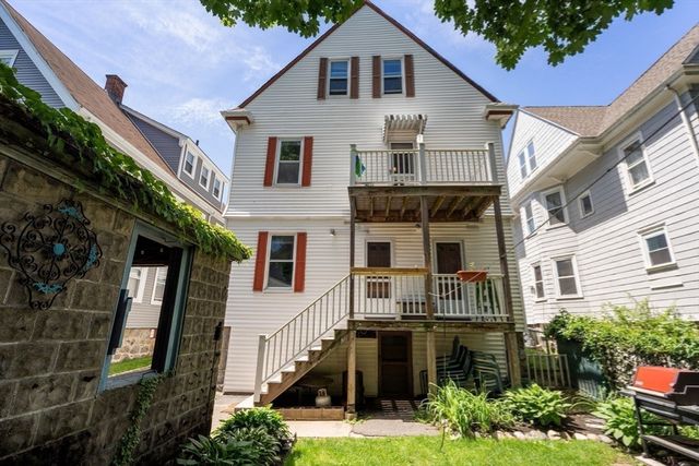 124-126 Brooks St, Boston, MA 02135