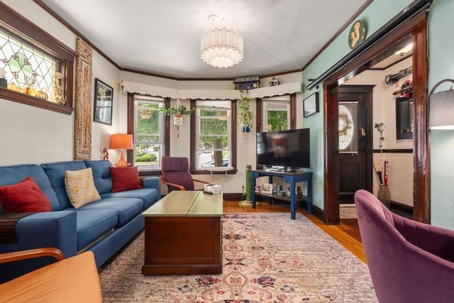 124-126 Brooks St, Boston, MA 02135