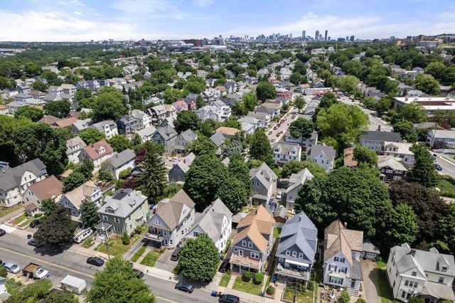 124-126 Brooks St, Boston, MA 02135