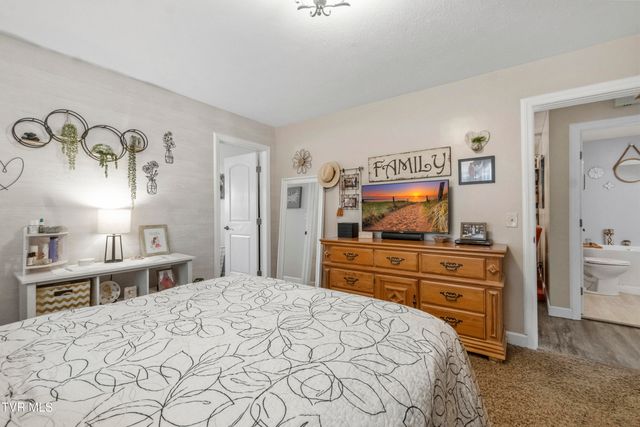 207 Stinson Drive, Bulls Gap, TN 37711