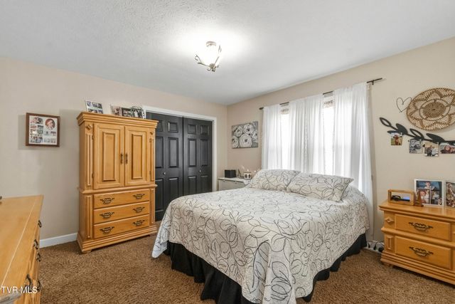 207 Stinson Drive, Bulls Gap, TN 37711