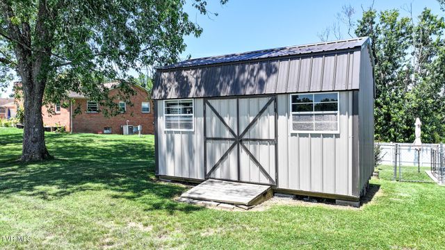 207 Stinson Drive, Bulls Gap, TN 37711