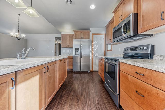 3641 34th Street S, Moorhead, MN 56560