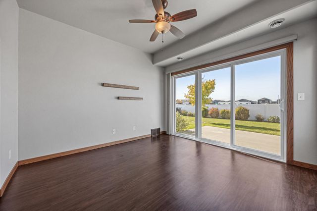 3641 34th Street S, Moorhead, MN 56560