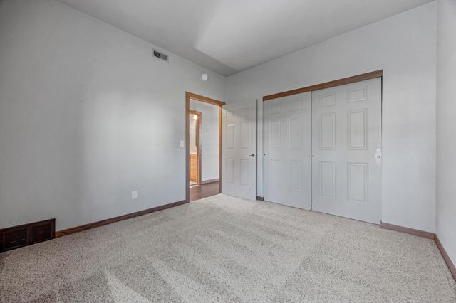 3641 34th Street S, Moorhead, MN 56560