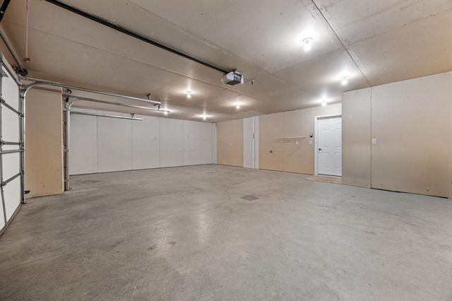 3641 34th Street S, Moorhead, MN 56560