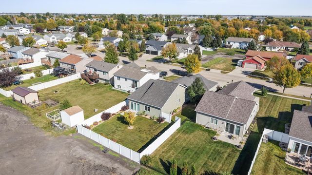 3641 34th Street S, Moorhead, MN 56560