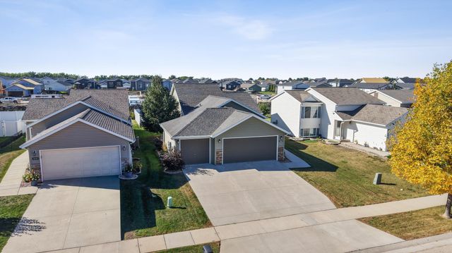 3641 34th Street S, Moorhead, MN 56560
