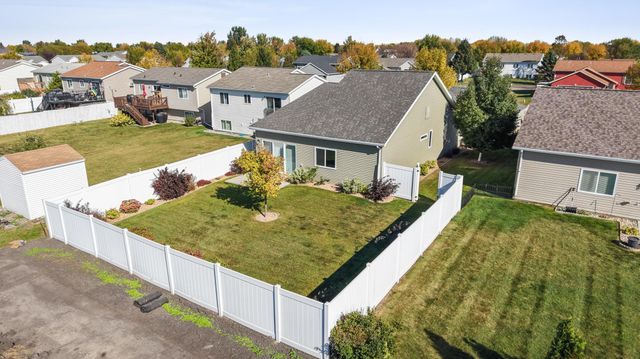 3641 34th Street S, Moorhead, MN 56560