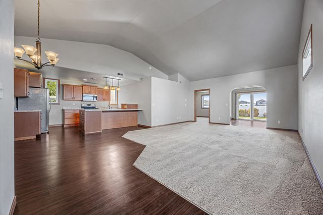 3641 34th Street S, Moorhead, MN 56560