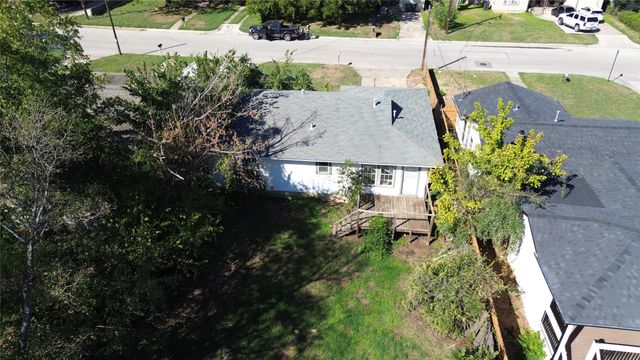 619 Truman Street, Arlington, TX 76011