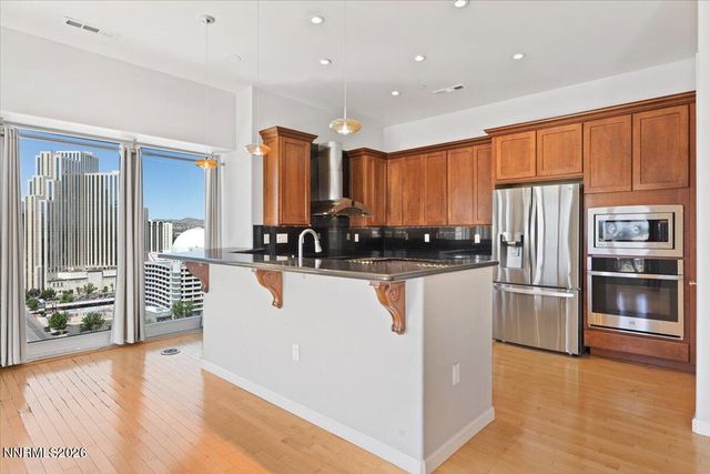 200 W 2nd Street APT 1604, Reno, NV 89501