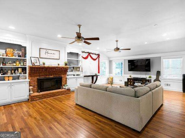10560 Haynes Bridge Road, Alpharetta, GA 30022