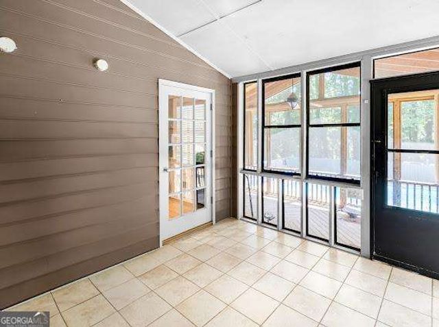 10560 Haynes Bridge Road, Alpharetta, GA 30022
