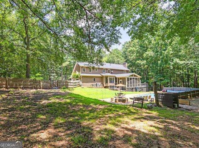 10560 Haynes Bridge Road, Alpharetta, GA 30022