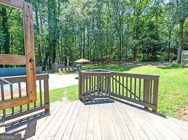 10560 Haynes Bridge Road, Alpharetta, GA 30022