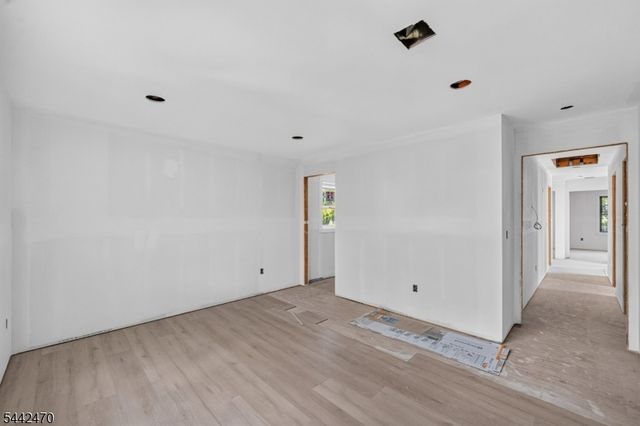 139 Main St, Franklin Boro, NJ 07416