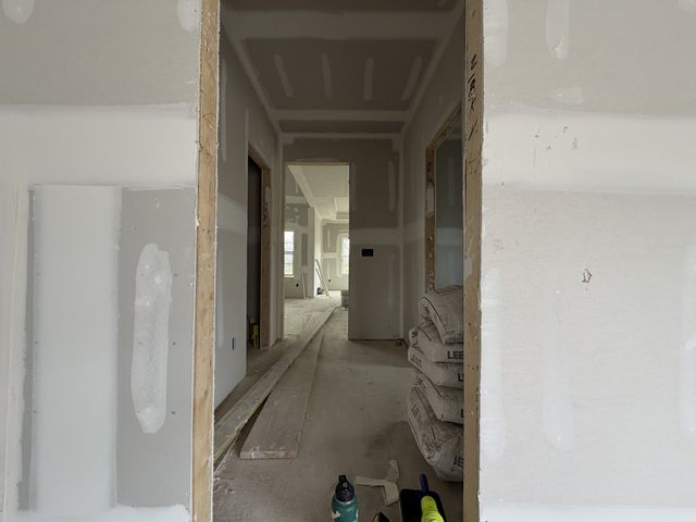 668 Jefferson Rd, Smithville, TN 37166