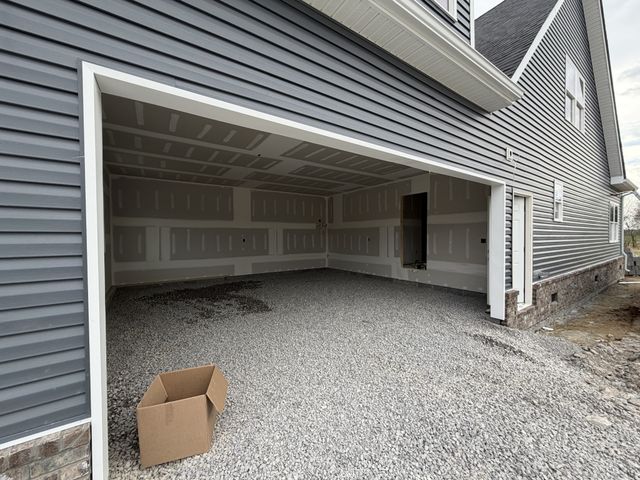 668 Jefferson Rd, Smithville, TN 37166