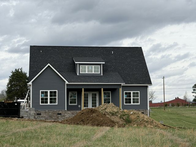 668 Jefferson Rd, Smithville, TN 37166