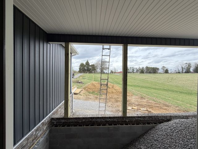 668 Jefferson Rd, Smithville, TN 37166