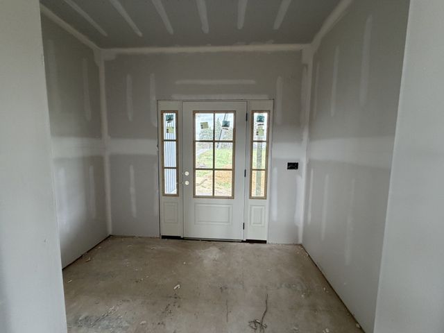 668 Jefferson Rd, Smithville, TN 37166