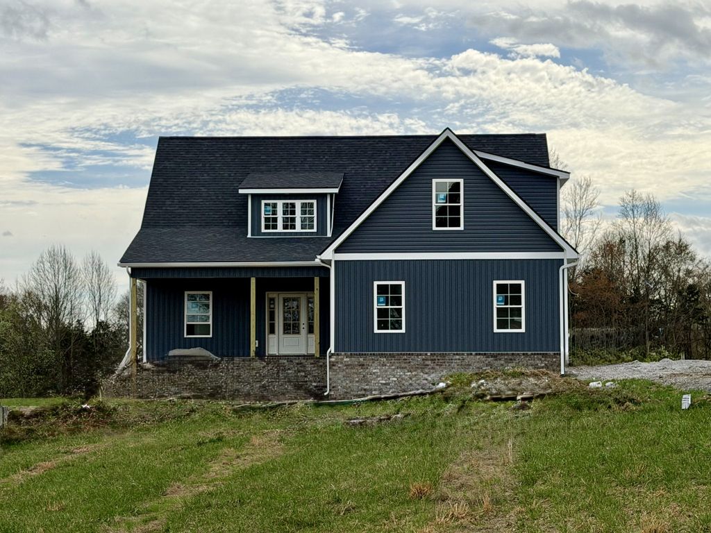 668 Jefferson Rd, Smithville, TN 37166