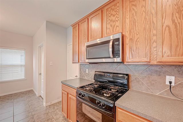 2815 Mustang Hill Lane, Katy, TX 77449