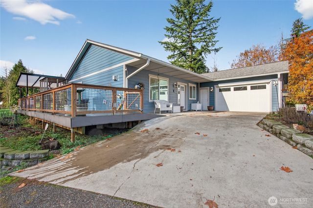 166 Geneva Lane, Castle Rock, WA 98611