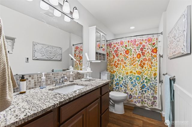 166 Geneva Lane, Castle Rock, WA 98611