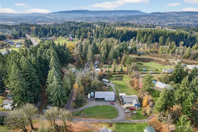 166 Geneva Lane, Castle Rock, WA 98611